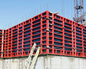 Аренда опалубки стен в СПБ у компании ЕВРОМОНОЛИТ-РУС